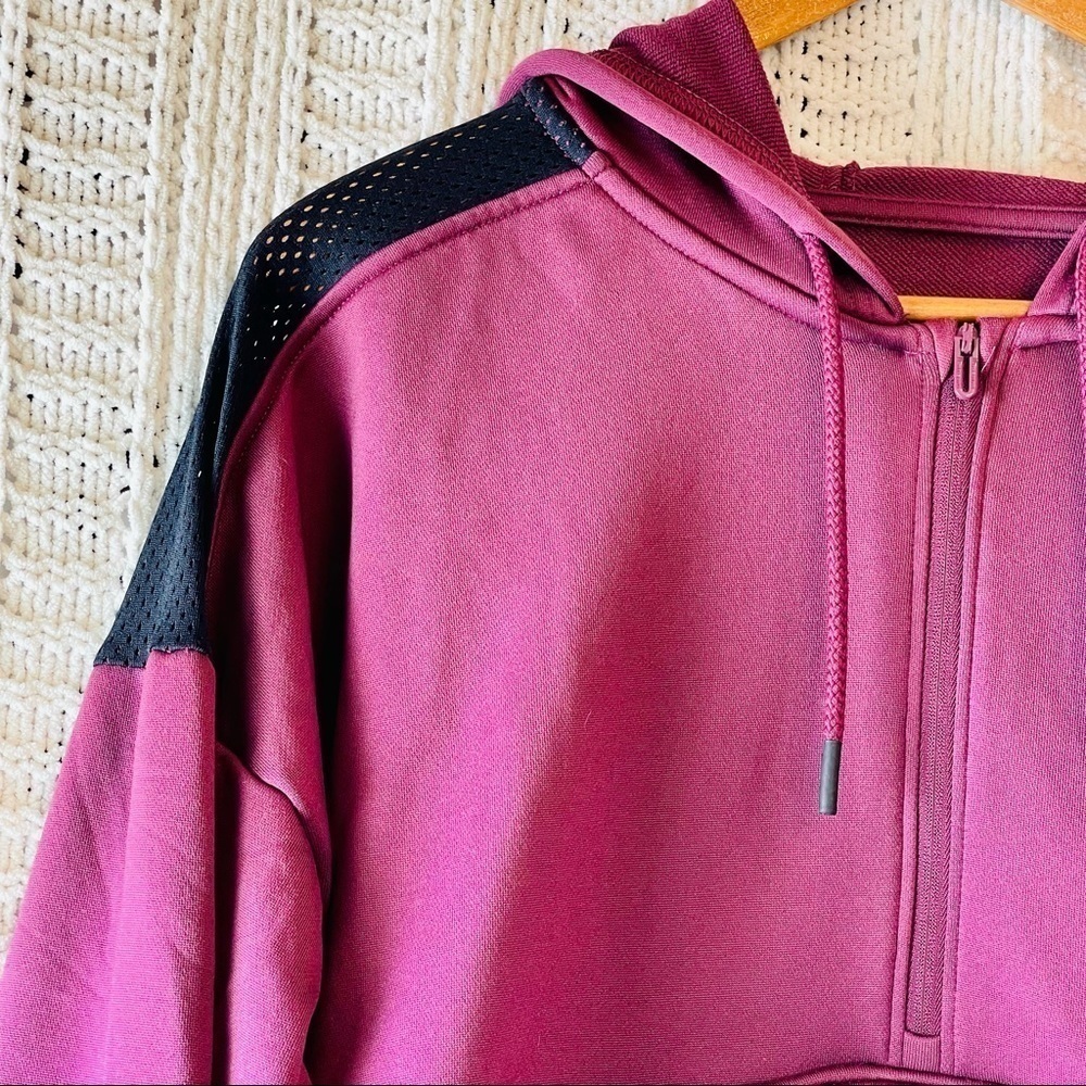 Under Armour Pull Over - image 2